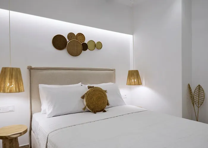 Pil Poul Athens Rooms