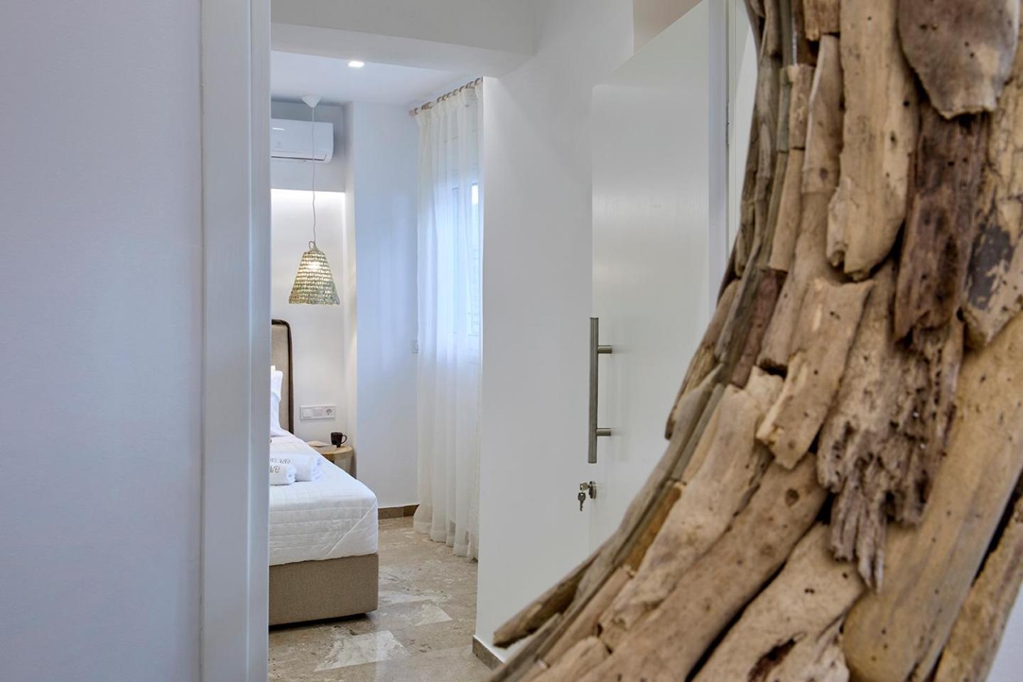 Apartment Pil Poul Athens